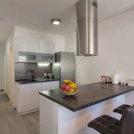Apartments Rosemary Razanj Exterior photo